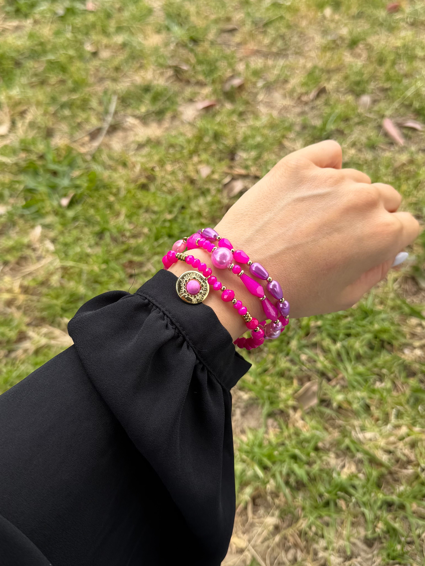 3 pulseiras elásticas rosa