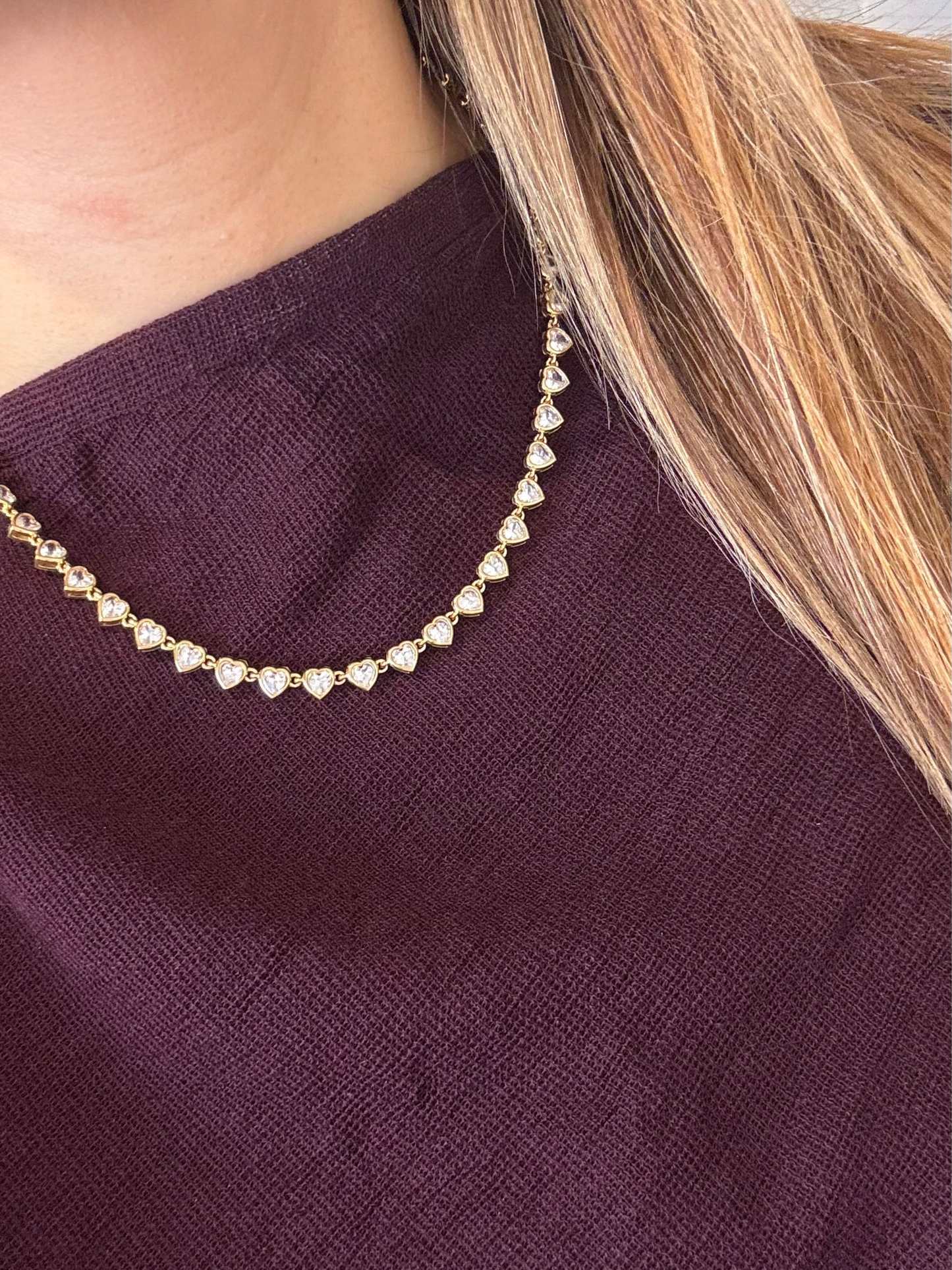 Colar corações zircónias