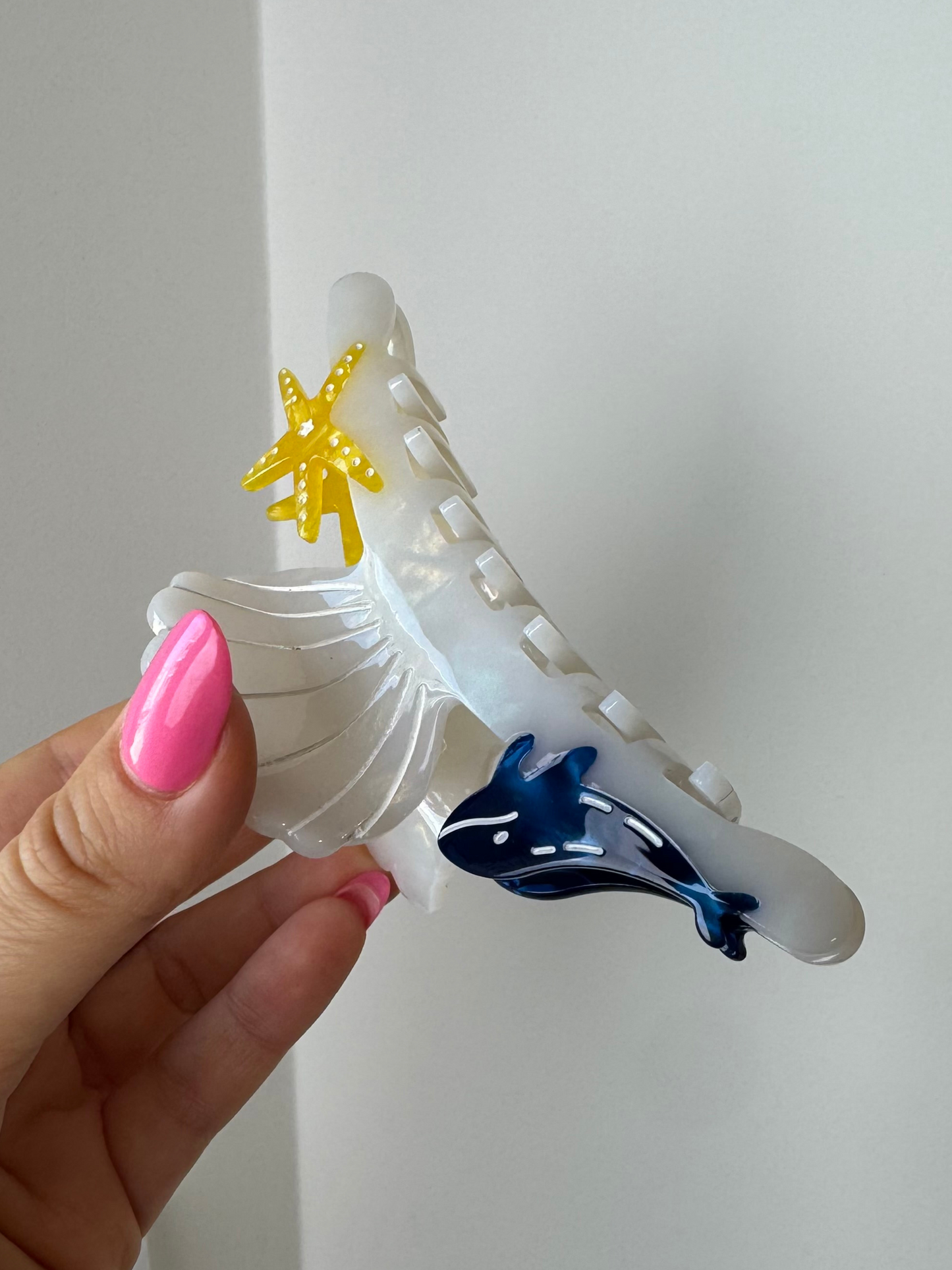 Mola pérola com estrela e baleia