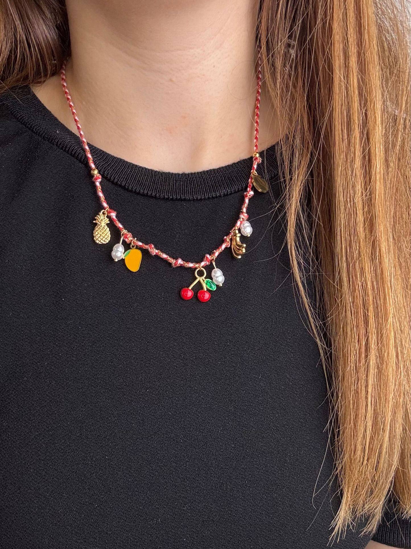Colar pendentes cereja, ananás, bananas douradas