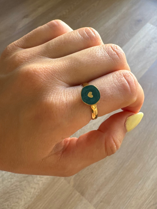 Anel verde coração