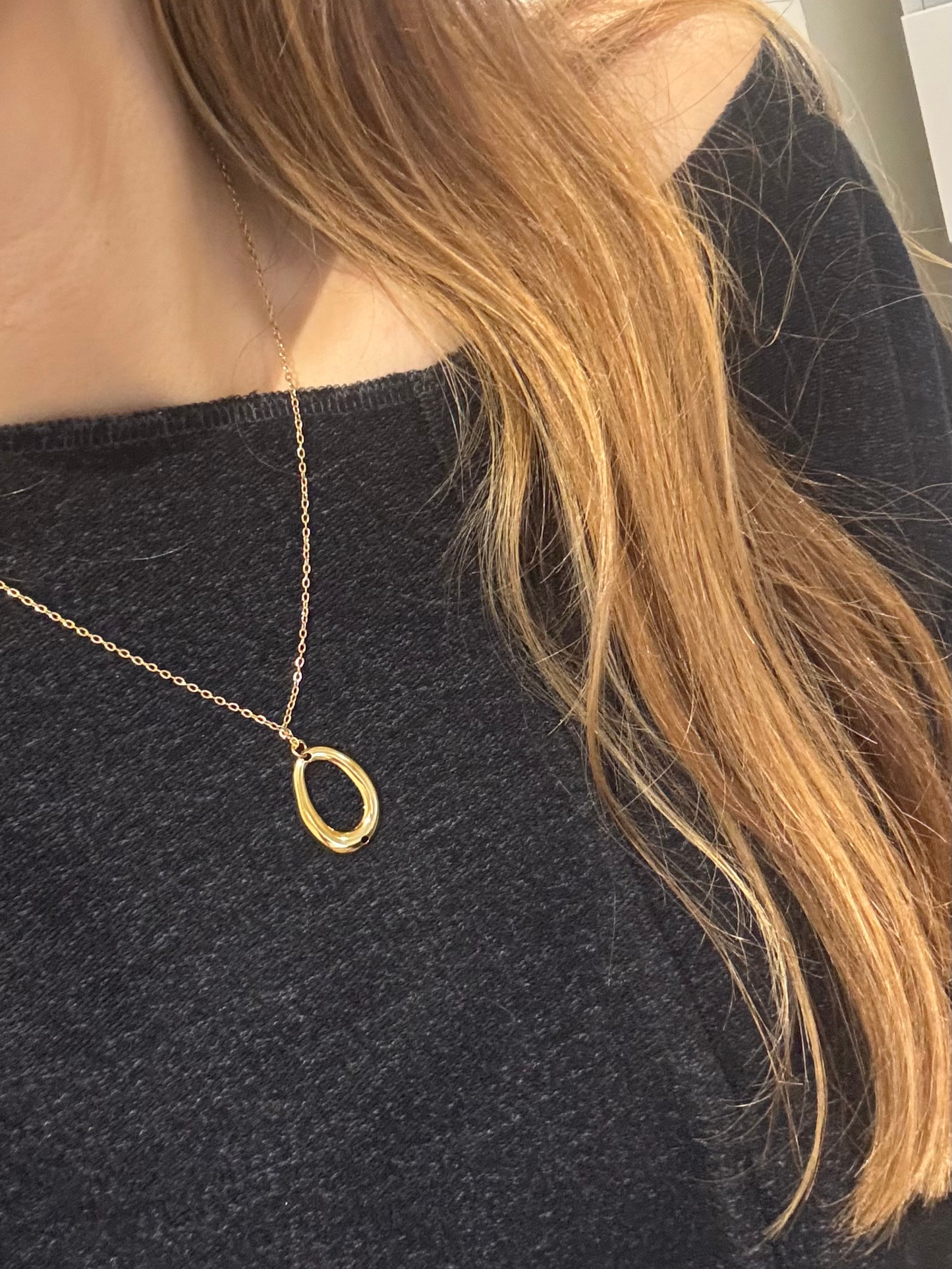 Colar dourado