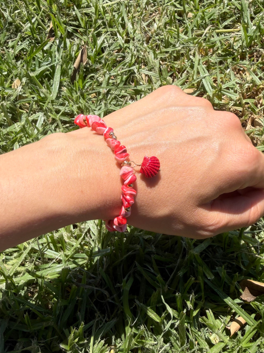 Pulseira concha vermelha ajustável aço inoxidável dourado