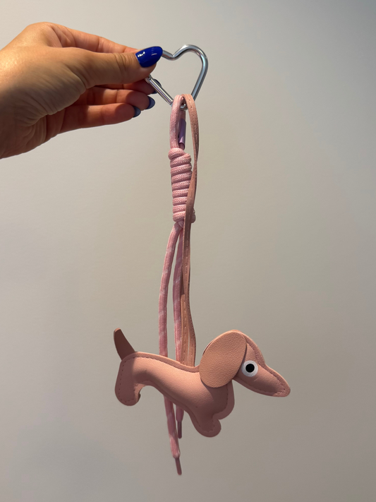 Cão rosa